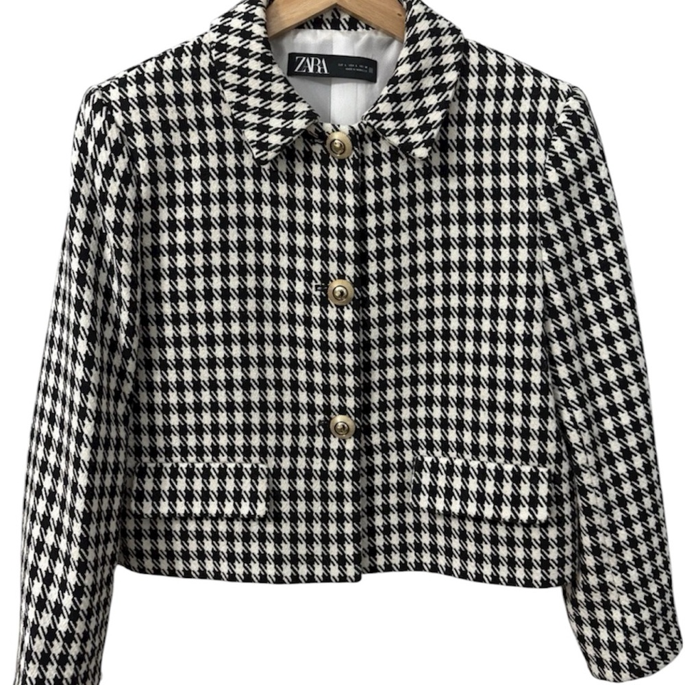 Blazer Zara houndstooth‎ golden button .size XS.